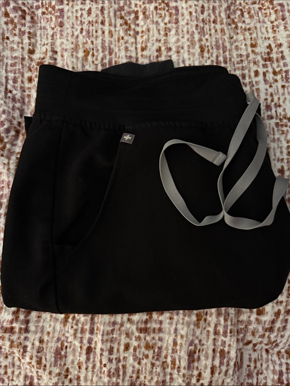 Figs Black Women's Sweatpants with Gray Drawcord